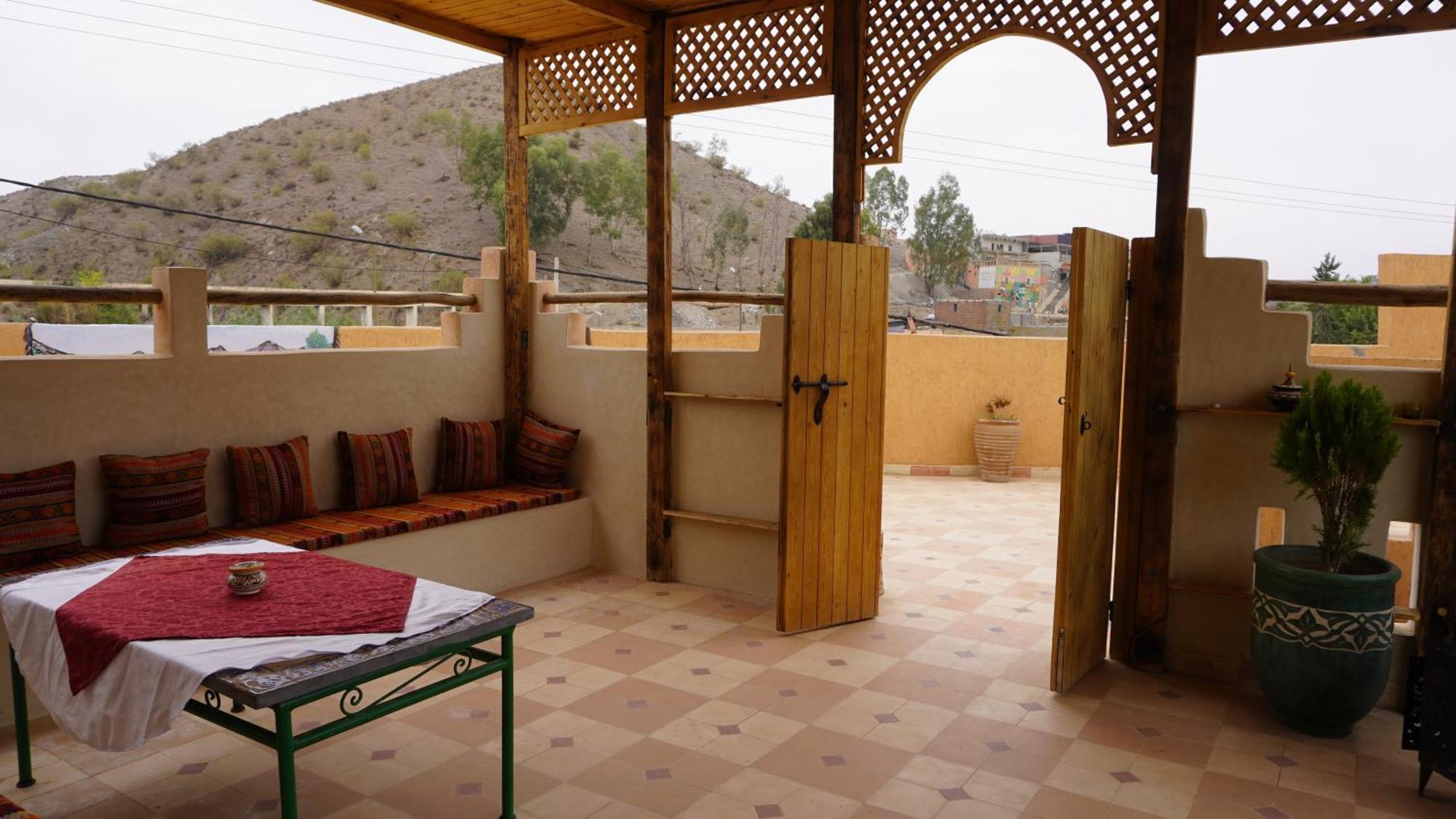 Riad Saida Atlas Лалла-Такеркуст Экстерьер фото