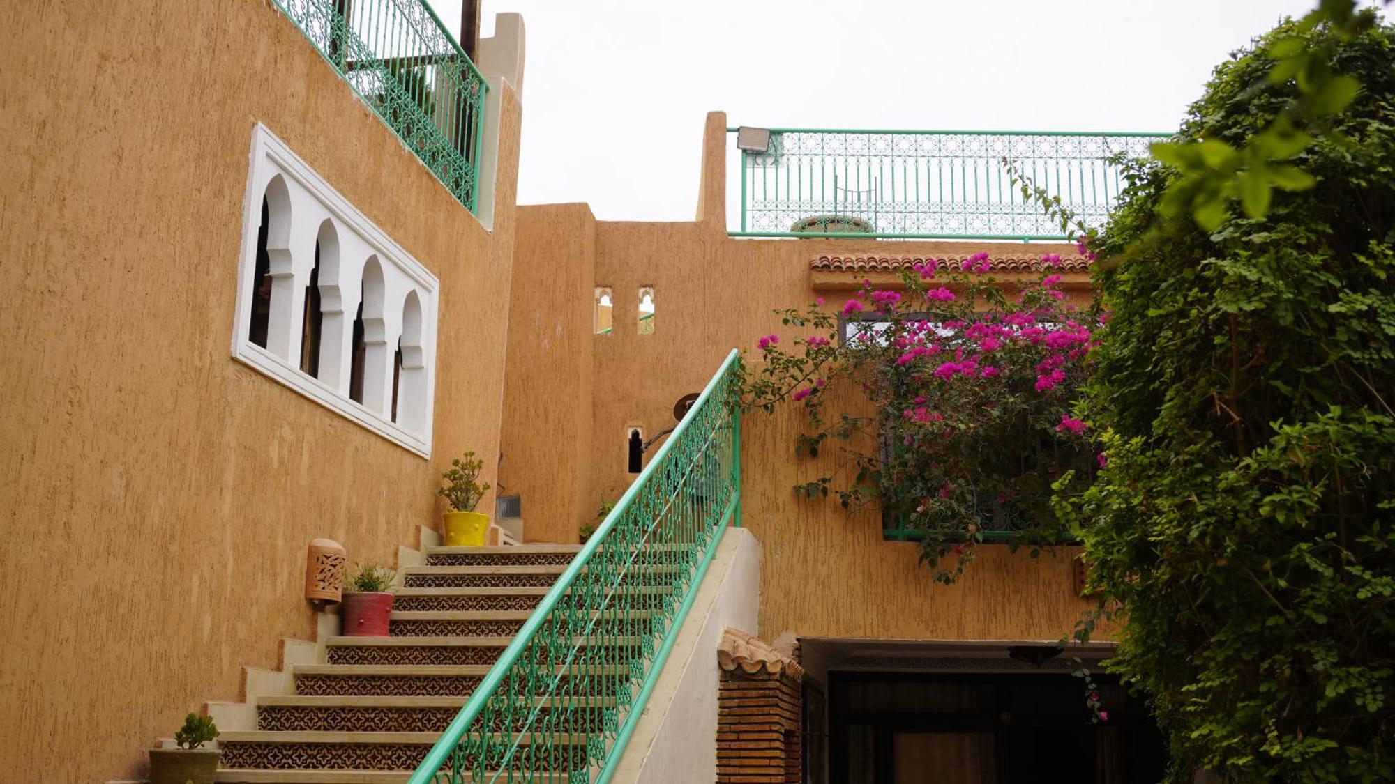 Riad Saida Atlas Лалла-Такеркуст Экстерьер фото